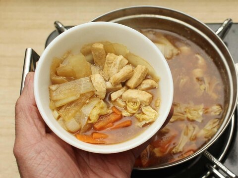 超簡単で意外な美味しさと新しさ「ソース鍋」